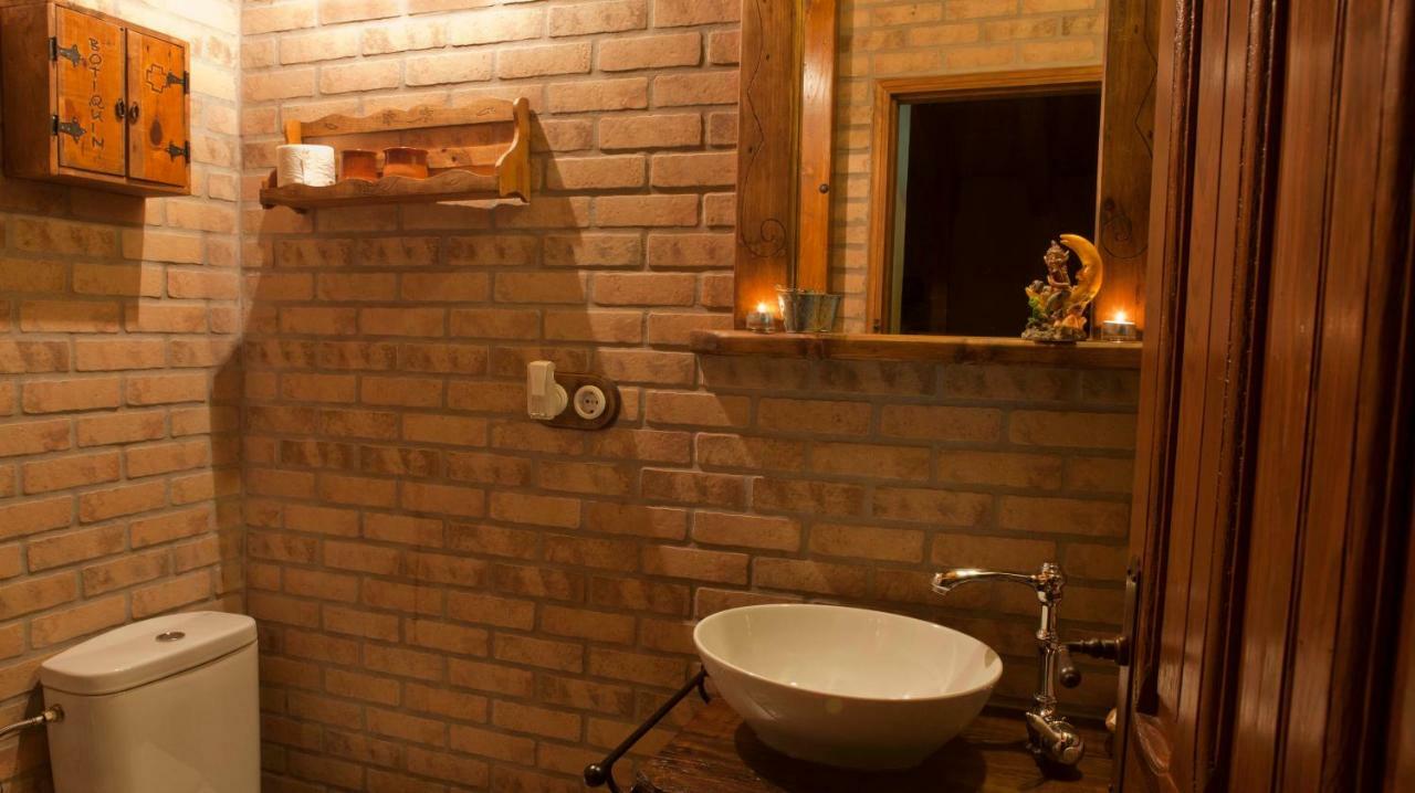 La Casa Del Kender Villa Casas del Abad Ngoại thất bức ảnh